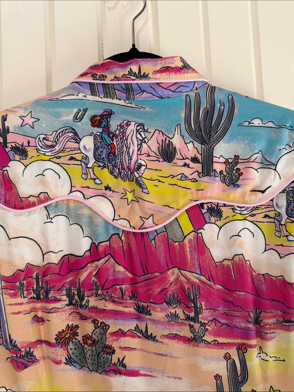 Wrangler Barbie Multicolor Pastel Desert Rainbow Western Shirt size small - Picture 6 of 6